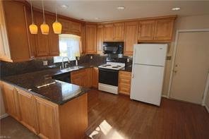 821 Gene Crescent